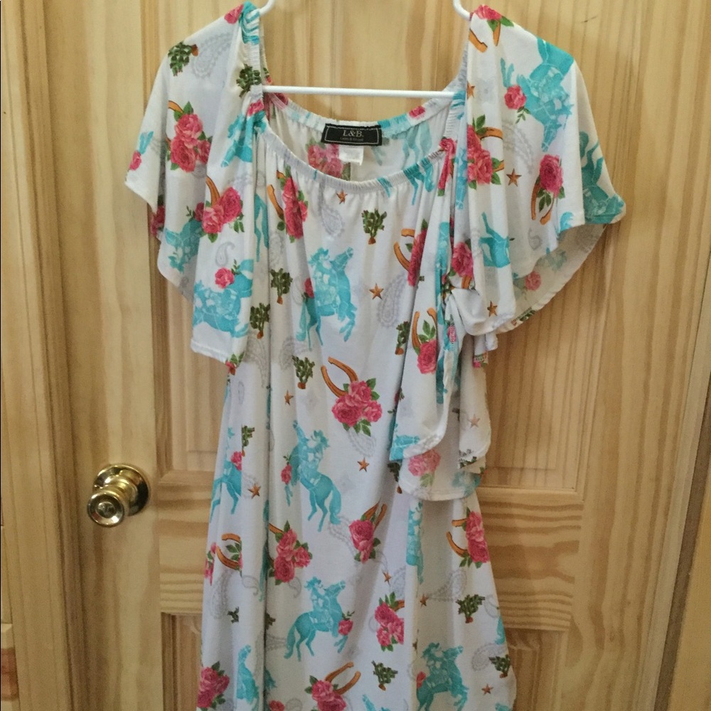 Small off shoulder L&B dress
